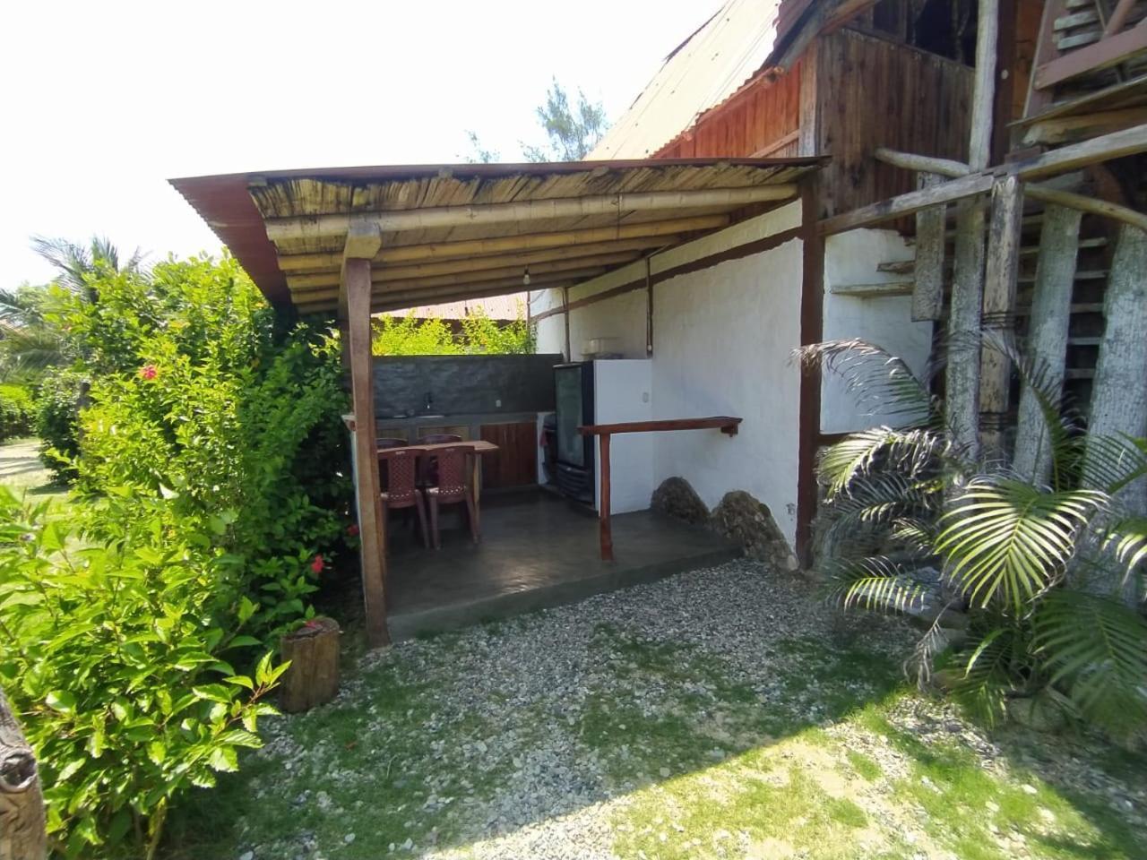 Hotel Palma Coco Ayampe Exterior photo